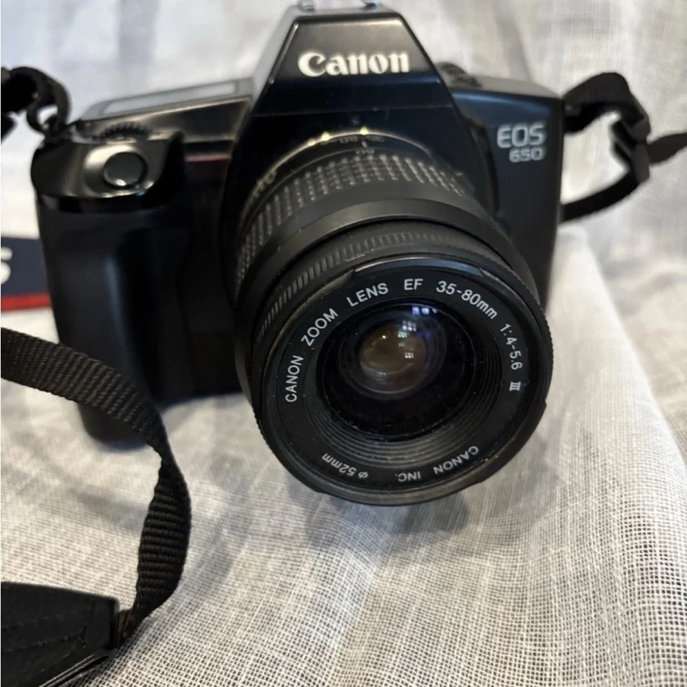 Canon EOS Rebel S 35mm Film Camera with EF 35-80mm Zoom Lens Untested